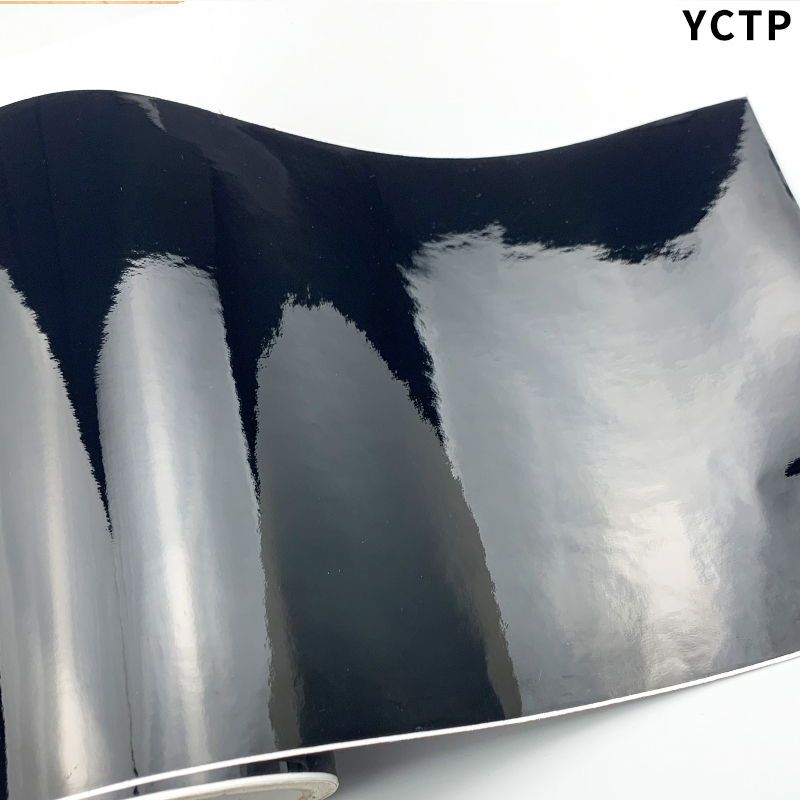Console Skin Wrap - Klassische glänzende schwarze Vinylfolie, Autoverpackungsfolie, Konsole,